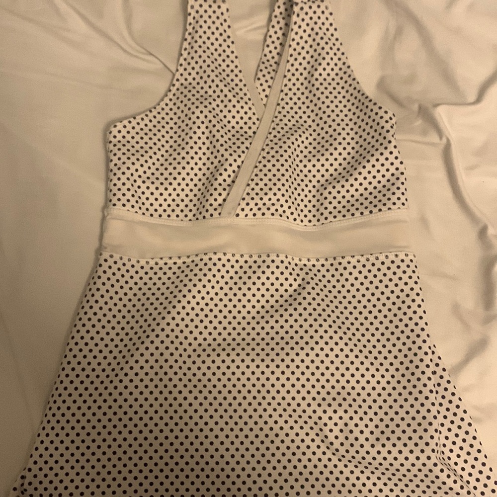 Lululemon white polka dot tank top